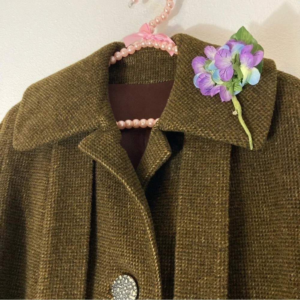 Vintage brown heavy winter coat